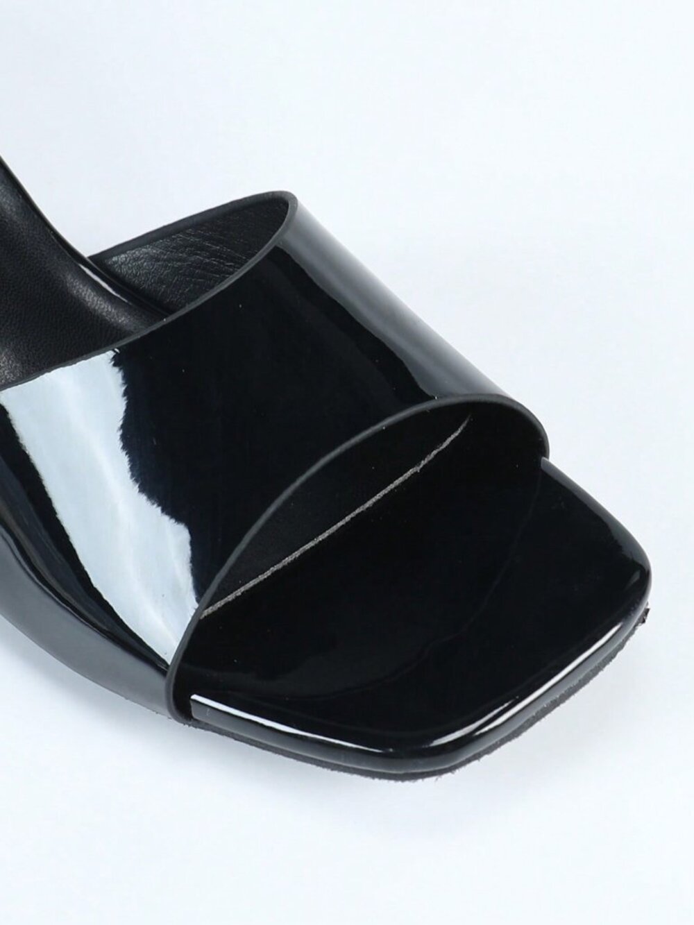 Black Bohemian Women's Peep-Toe Chunky Heel Sandals - Picture 8 of 9